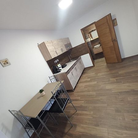 Oazis Apartman Sárospatak Eksteriør billede